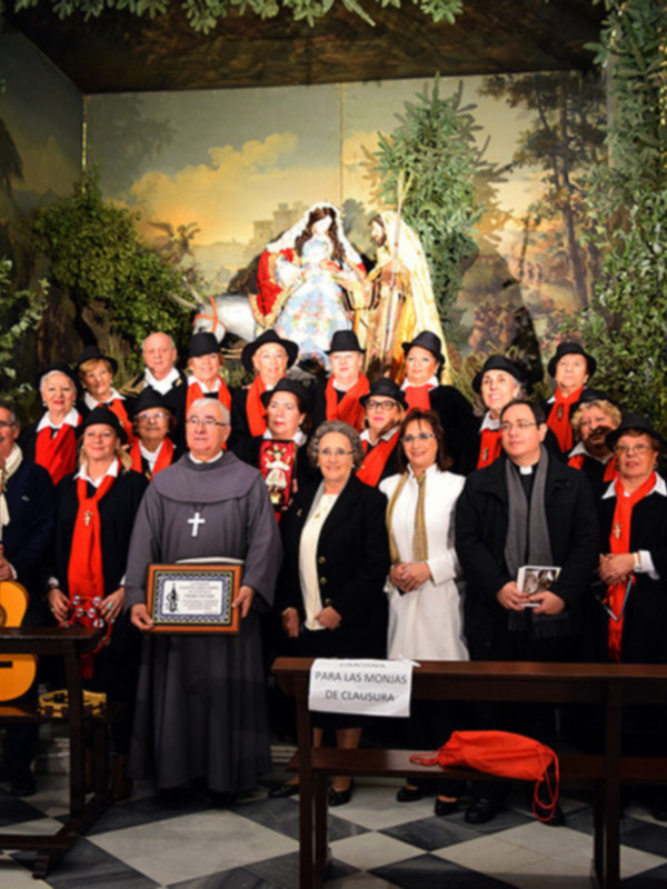 Sevilla. El Padre Patera protagonizó el pregón de la navidad de la fundación Carmen Ramírez de Sevilla.