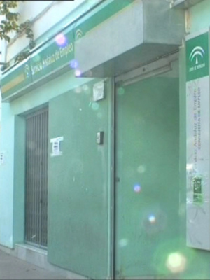  El desempleo en Chipiona asciende en el mes de diciembre y se coloca en  3.402 personas.