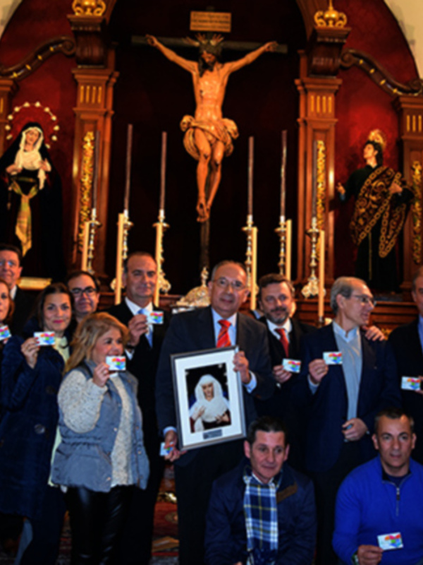 El DR. Pérez Bernal realizó la conferencia sobre la donación de órganos en la hermandad  sevillana de Las Aguas.
