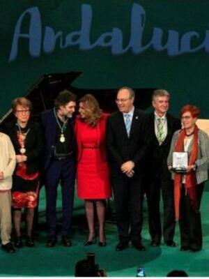 TODOS LOS PREMIADOS POR LA  JUNTA EN EL DIA DE ANDALUCIA 