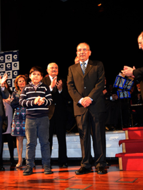 El Dr. José Pérez Bernal recibió la saeta de oro de la Cadena Cope