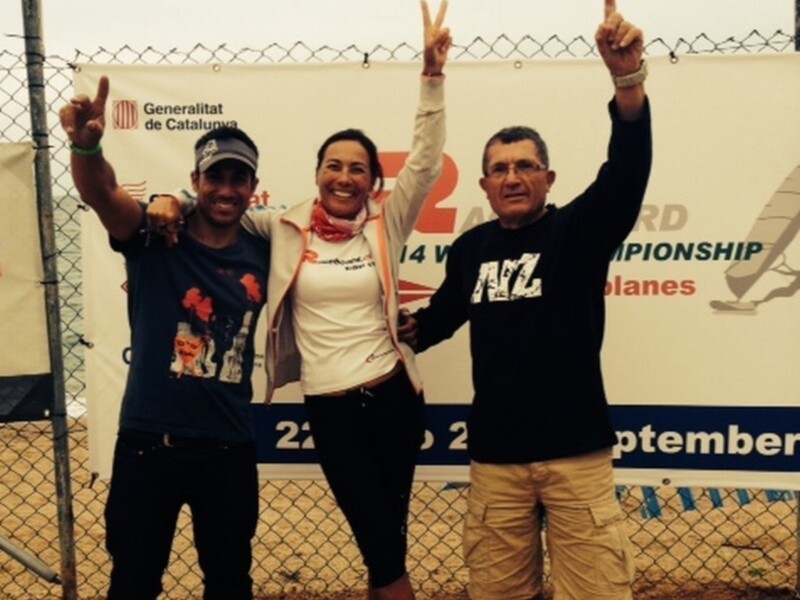 Tridente del Club Náutico Sevilla en el Europeo de la clase Raceboard