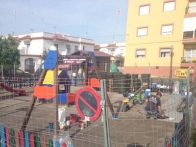 El Ayuntamiento de Chipiona inicia otra actuación global de renovación y reparación en los parques infantiles de la localidad