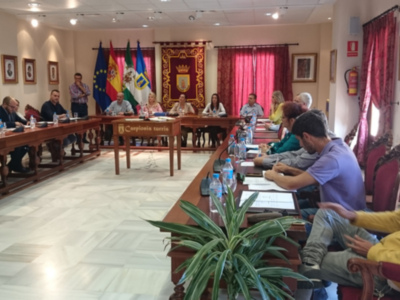 El Pleno del Ayuntamiento de Chipiona ha concedido hoy al Cristo de las Misericordias la Medalla de la Villa
