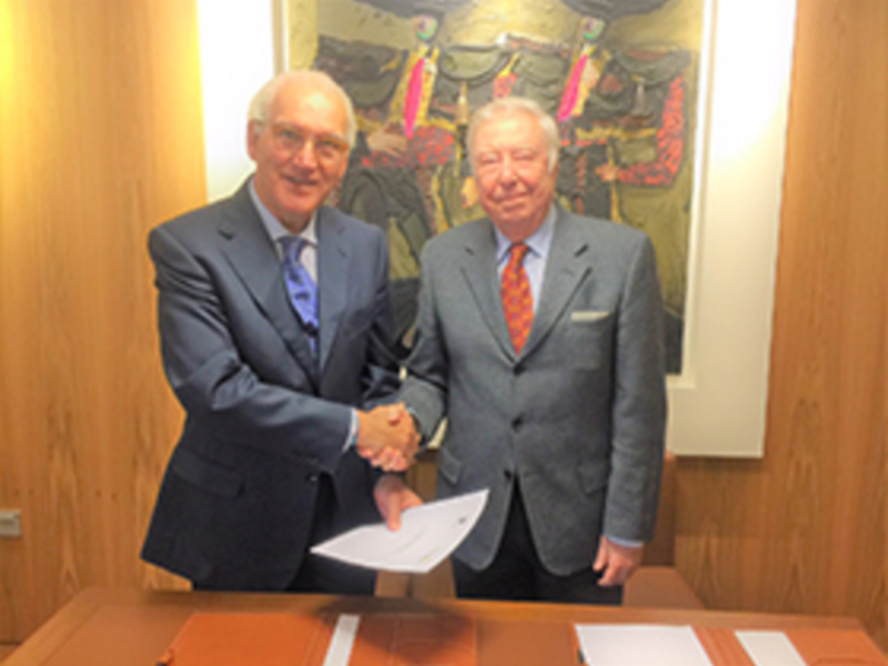 Fundación Caja Rural del Sur apoya la formación e investigación empresarial y directiva del Instituto Internacional San Telmo
