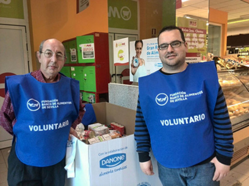 Recogida de alimentos de la campaña "Opkiloprimavera-2017"