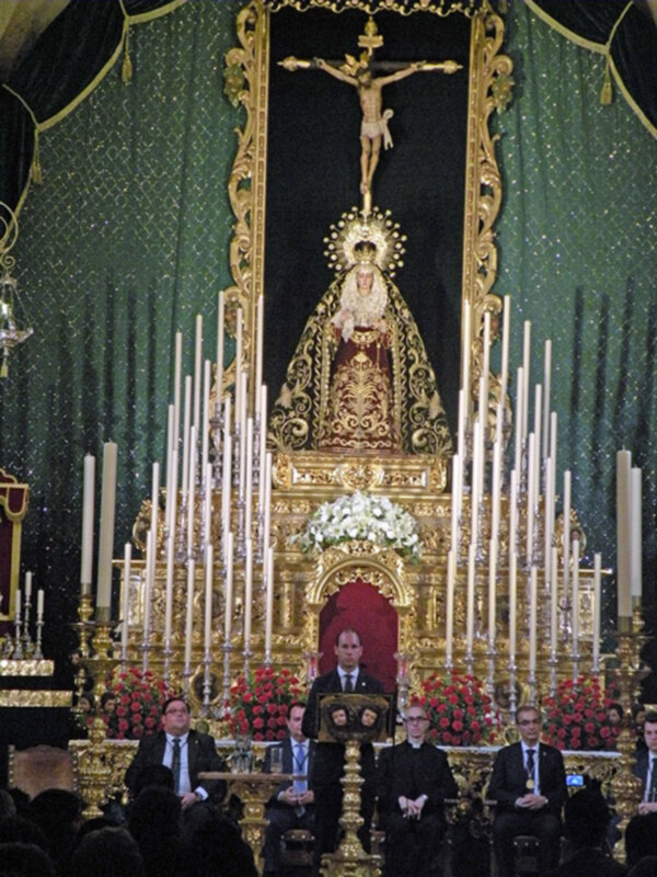 XIX Exaltación a la Santa Cruz en el mes de mayo crucero de Alcalá del Río