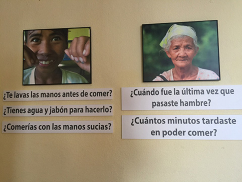 Exposición fotográfica de Alejandro Campos España en el Colegio Santa Ana