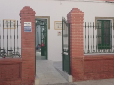 Chipiona recibe de la Junta la subvención destinada al mantenimiento de los servicios municipales de atención a la mujer que asciende a 46.054 euros