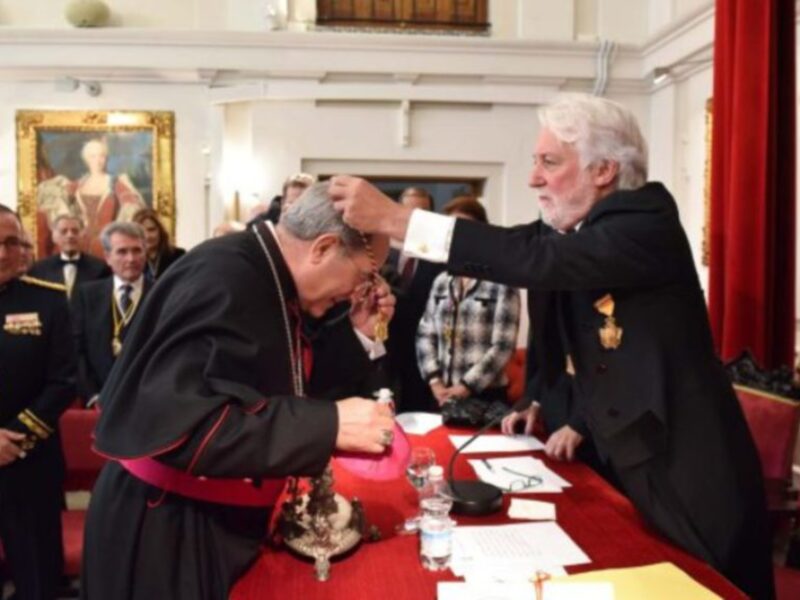 Monseñor Asenjo ingresa en la Real Academia de Medicina