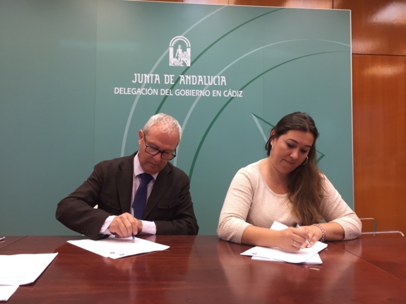 La Junta renueva con Ayuntamiento de Chipiona el convenio para facilitar que los menores infractores puedan acogerse a medidas judiciales en abierto