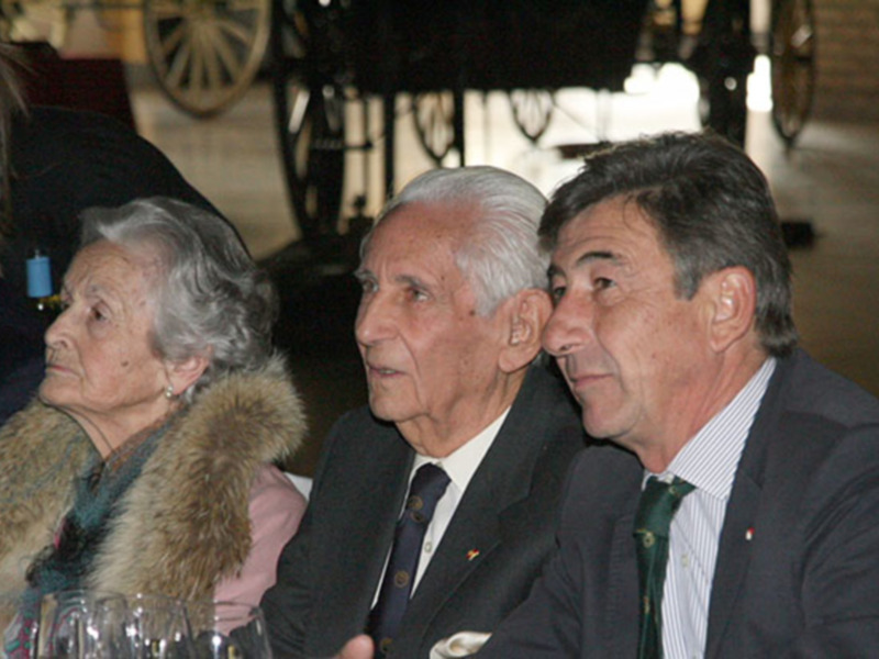 El mundo del caballo homenajea a Luis Rivero Merry