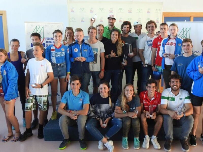 Recital de la flota sevillana en la Regata de Año Nuevo