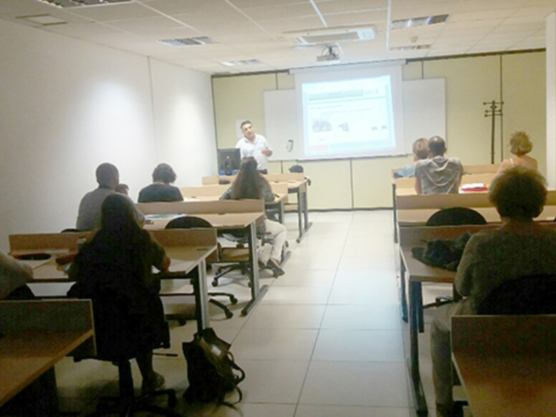 La Escuela Castillo de Batres presenta en Madrid la aplicación de la tecnología RFID en parques y jardines.