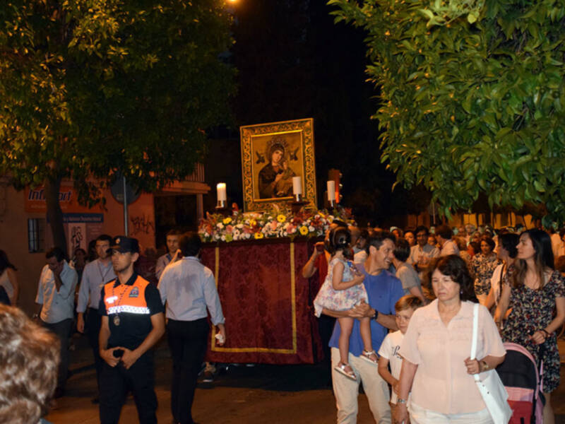 El  Icono bizantino  de la Virgen partió de la Parroquia del Divino Redentor de Sevilla.