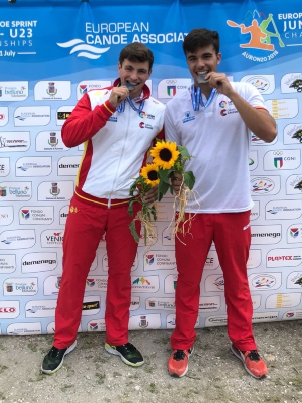 El Club Náutico Sevilla, al podio del Europeo de piragüismo en pista