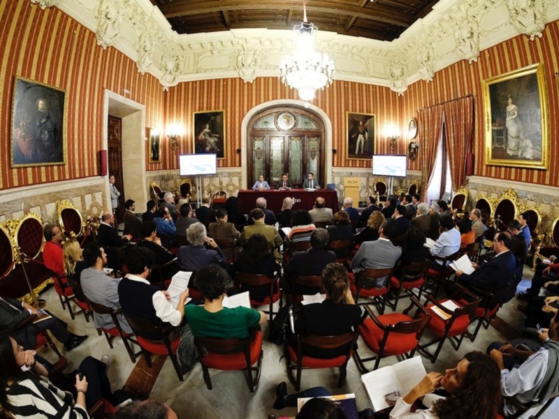 El Ayuntamiento presenta el  programa inicial de proyectos para  el quinto centenario de la primera vuelta al mundo que reúne 74 iniciativas públicas
