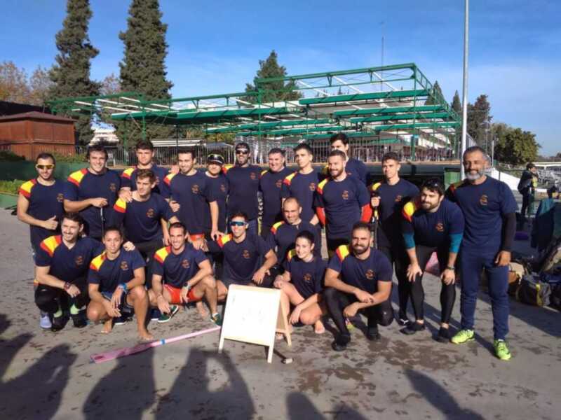 Récord Guinness de barco de dragón en el Náutico Sevilla