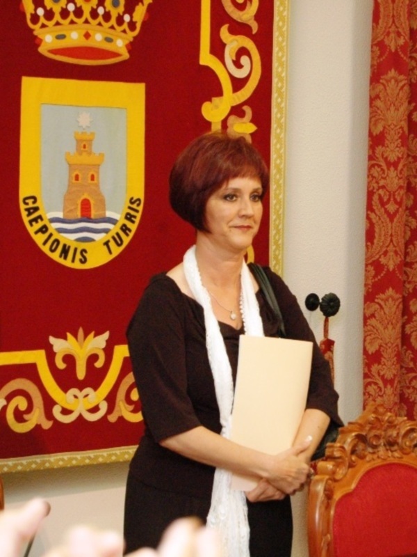 Izquierda Unida de Chipiona elige a Isabel María Fernández como candidata a la alcaldía