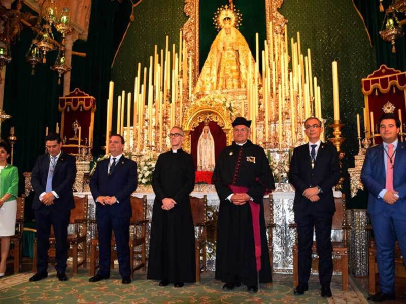 Alcalá del Río celebró la exaltación de la Santa Cruz en su XXI Edición.