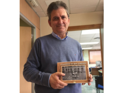 Francisco Gallardo firmara el sabado día 1 en la feria del libro de Sevilla Cuadernos de San Lorenzo su ultima obra, con buena critica