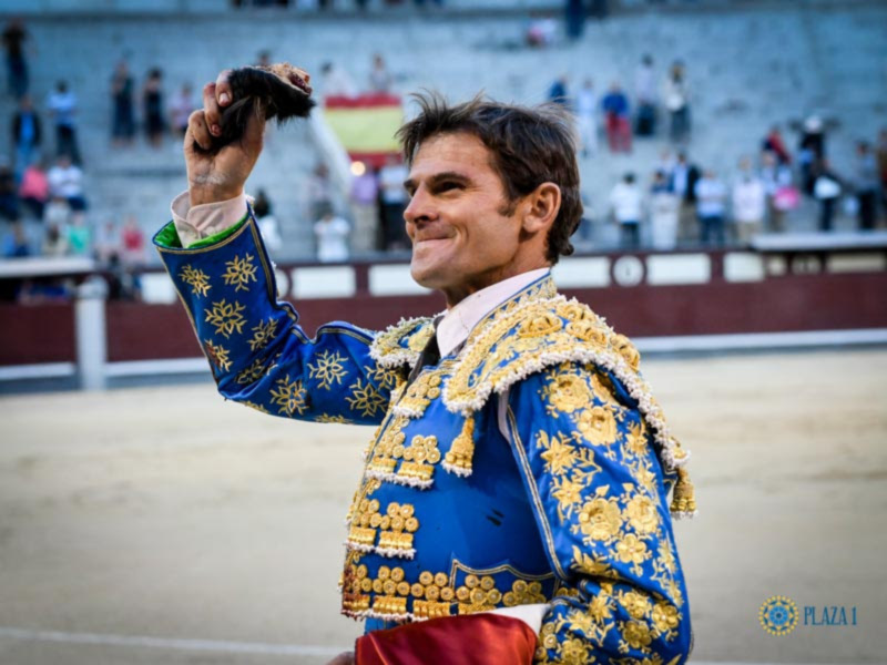 Oreja para Eugenio de Mora y Ritter cae herido