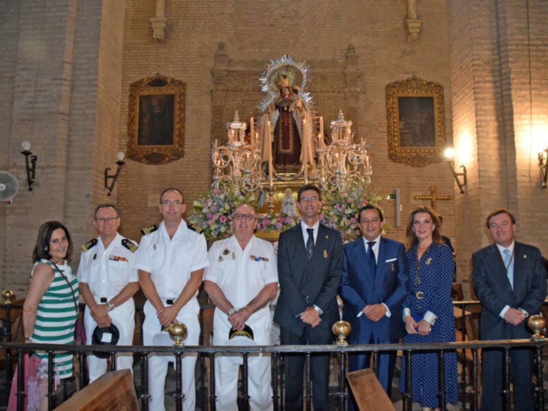 Tras el triduo la Virgen del Carmen se procedió a la procesión carmelitana.