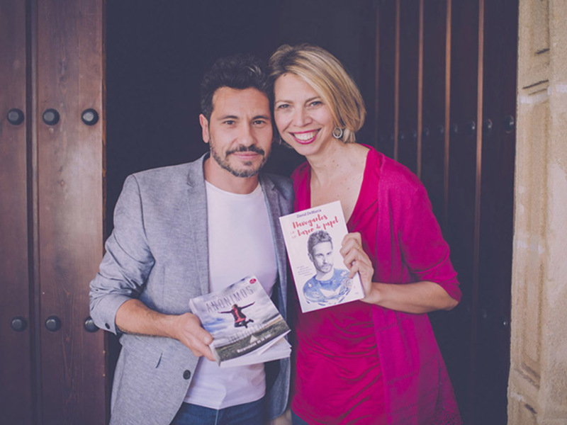 La periodista Marina Bernal convoca encuentro con lectores de "Anónimos infinitos" el 14 de agosto a las 8 de la tarde en el Castillo de Chipiona