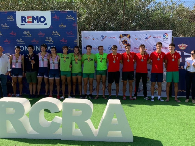 Andalucía logra 20 medallas en el Campeonato de España de remo de mar