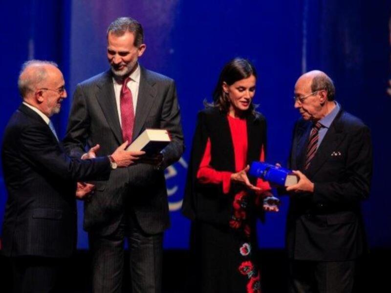 Los Reyes de España clausuraron el viernes 8 de noviembre, el XVI  Congreso de la Asociación de Academias de la Lengua  Española