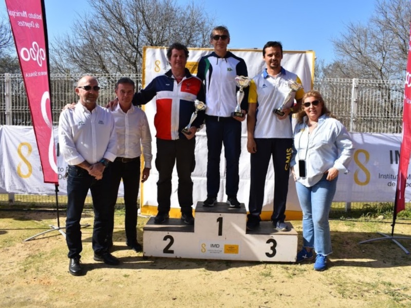 El Club Náutico Sevilla, campeón de los Juegos Deportivos Municipales de piragüismo