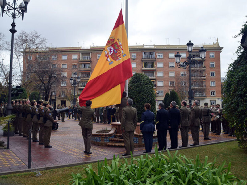 Izado de Bandera en Capitanía General de Sevilla.