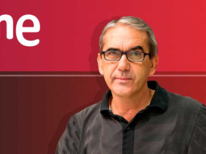 Entrevista de Manuel Pedraz a Marina Bernal, para el programa Historias de papel, sobre “Canta Rocío, canta” (Sevilla Press)