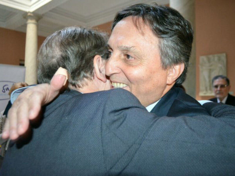 Los lotes de producto de la empresa de Paco Salas S.A., a través del Ateneo al comedor del Pumarejo entre otros