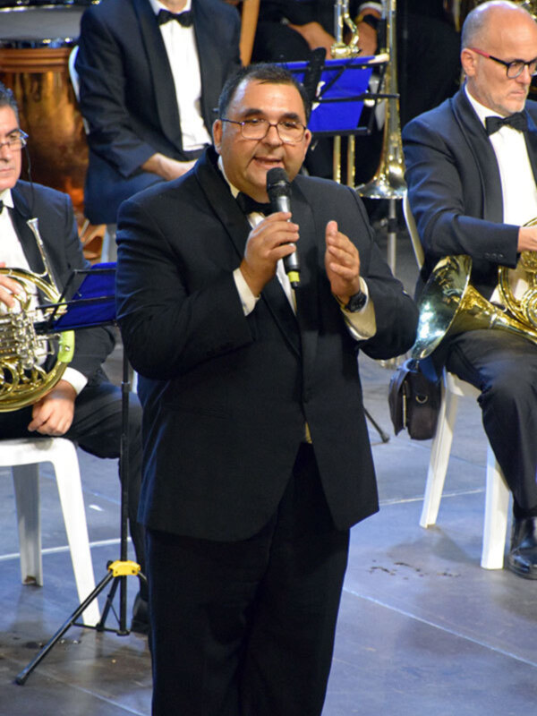 Concierto de la Banda Sinfónica en el patio del Hotel Triana, con motivo de la Velá de Triana 2020