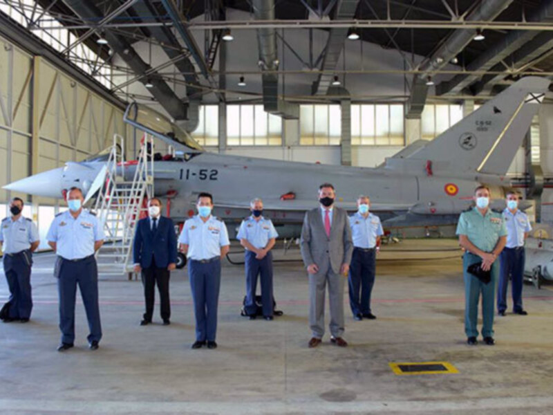 La primera de las ponencias corrió a cargo del coronel Juan Antonio de la Torre Valentín, destinado en la División de Planes del Estado Mayor del Aire