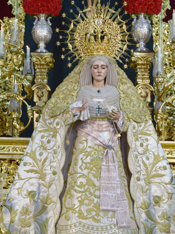 Solemne Misa Estacional de Coronación de María Stma. de las Angustias de Alcalá del Río
