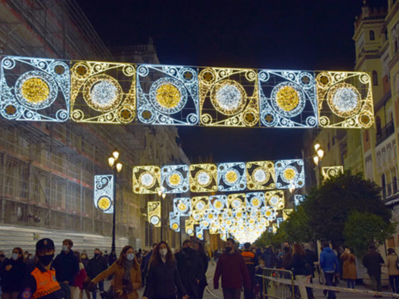 Sevilla da la bienvenida a la Navidad.
