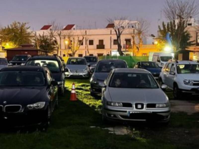 Juventud hace un balance satisfactorio del autocine de Navidad en la que se completó el aforo de 80 vehículos