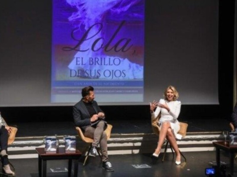 Lola el brillo de sus ojos en ABC