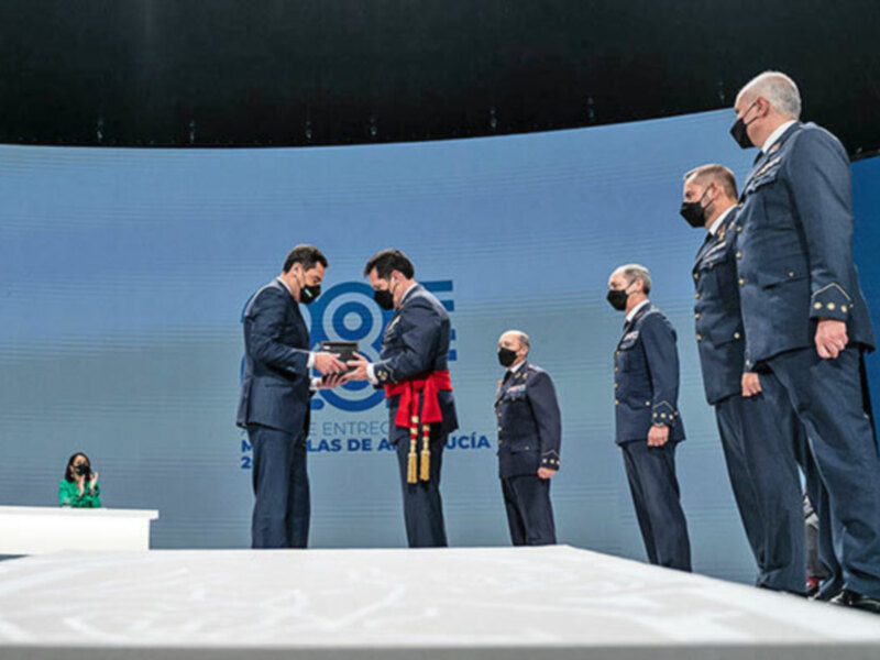 El Ejército del Aire muestra su "satisfacción" por la Medalla de Andalucía. 