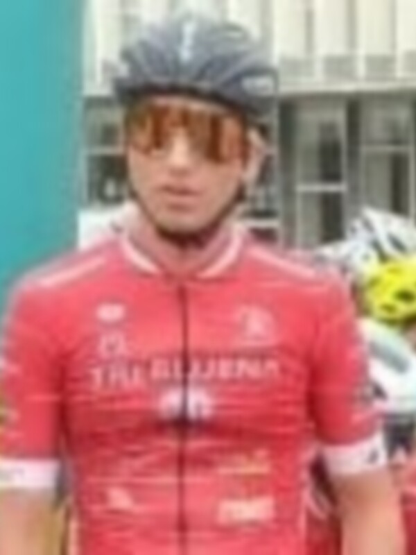 El joven ciclista chipionero Manu Rodríguez logra ser seleccionado para el Campeonato de España