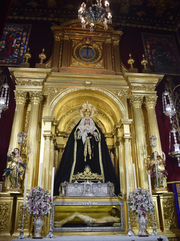 Acuerdo para la restauración del retablo de la Capilla de la Hermandad de la Soledad de Alcalá del Río