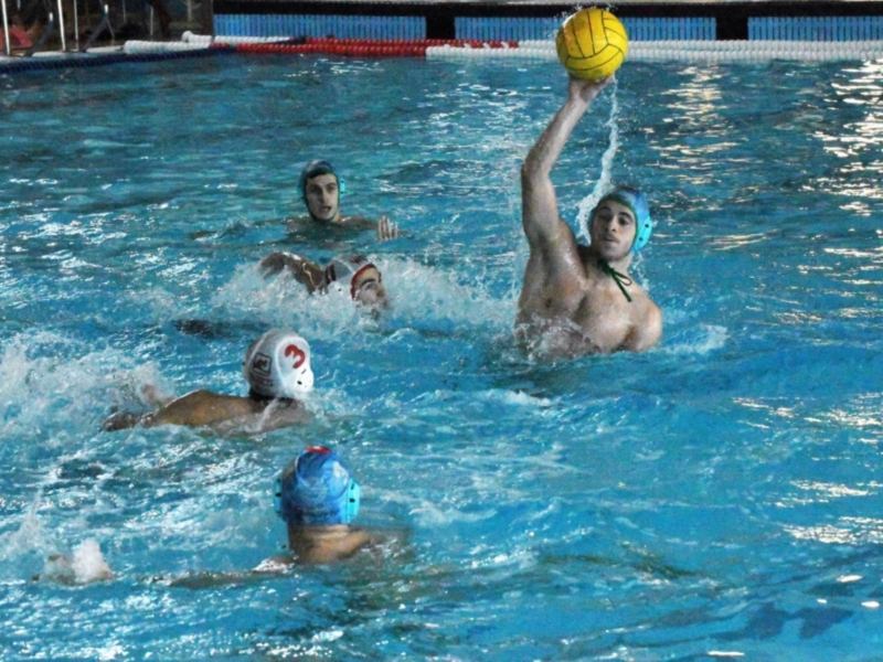 Machada del C.W. Dos Hermanas PQS ante el líder de Segunda Nacional masculina