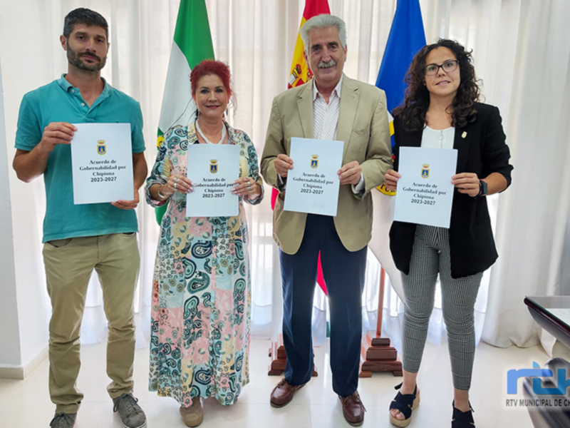 Luis Mario Aparcero comunica que UXCH e IU alcanzan un acuerdo de gobernabilidad para la nueva legislatura 