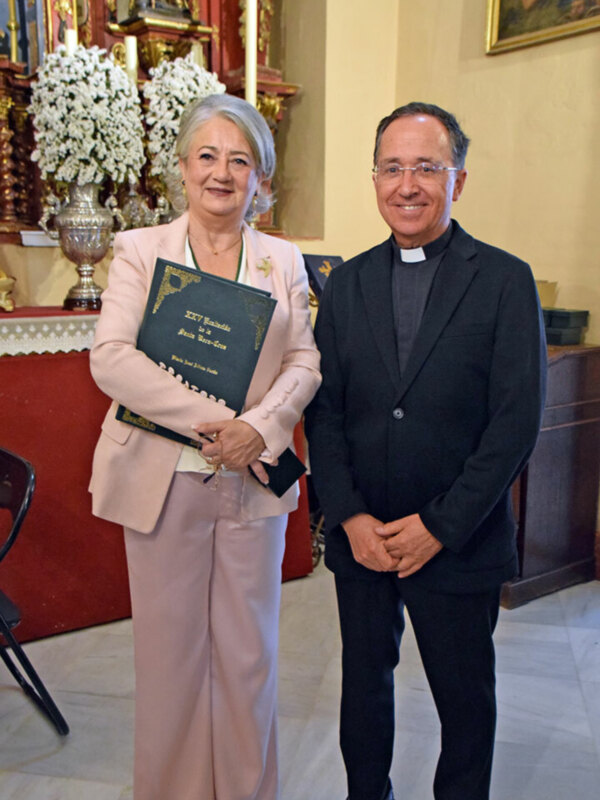 Bodas de plata de la ordenación sacerdotal de nuestro párroco José María Campos Peña de Alcalá del Río