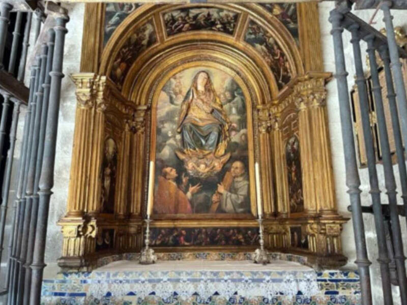 La Capilla de la Asunción de la Catedral de Sevilla abierta durante los días de su Festividad
