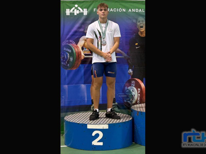 Miguel Ángel Chamorro medalla de plata y medalla de bronce en el Campeonato de Andalucía Junior de halterofilia