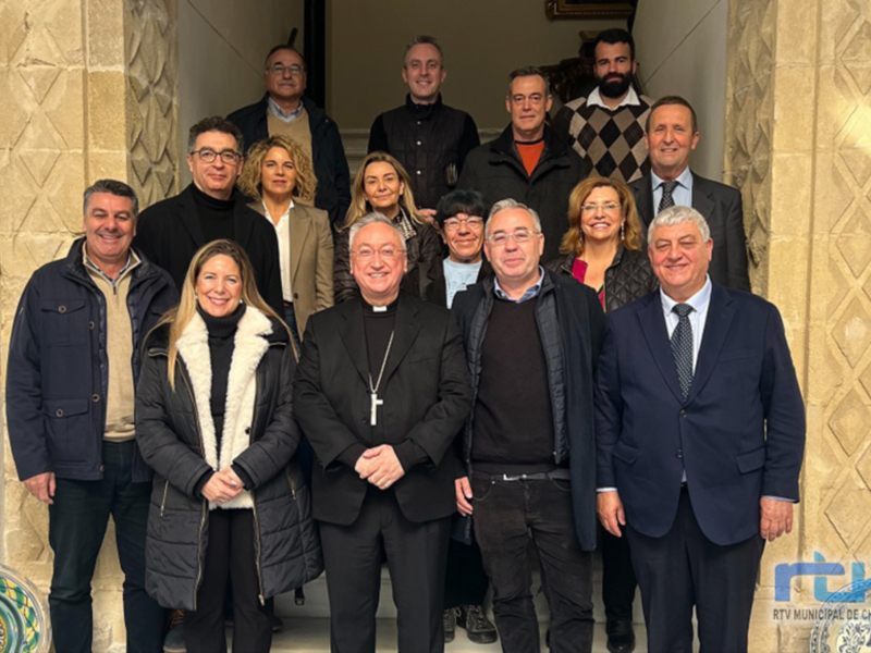 Chipiona participa en la reunión de APYTERMI con el obispo de Asidonia Jerez y plantea acciones sobre el patrimonio religioso