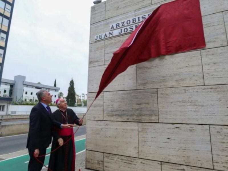 Inauguración calle “arzobispo juan José Asenjo Pelegrina en Sevilla